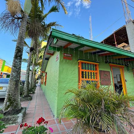 Casa Hostal Las Palmeras Guatapé Buitenkant foto