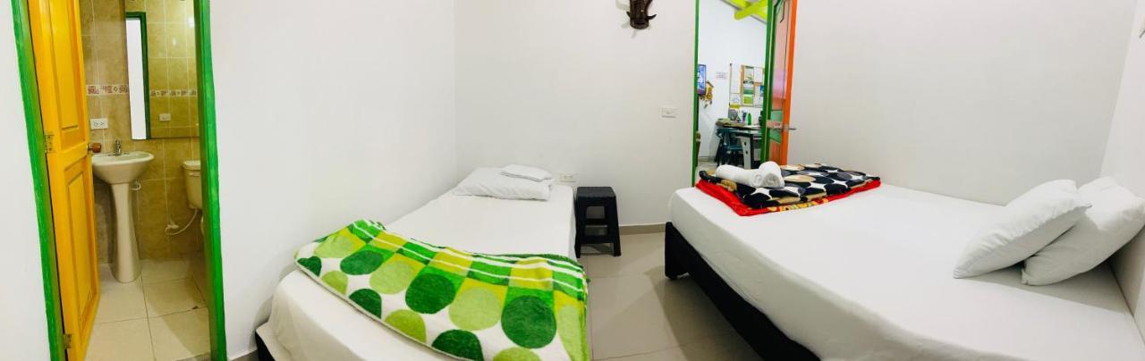 Casa Hostal Las Palmeras Guatapé Buitenkant foto
